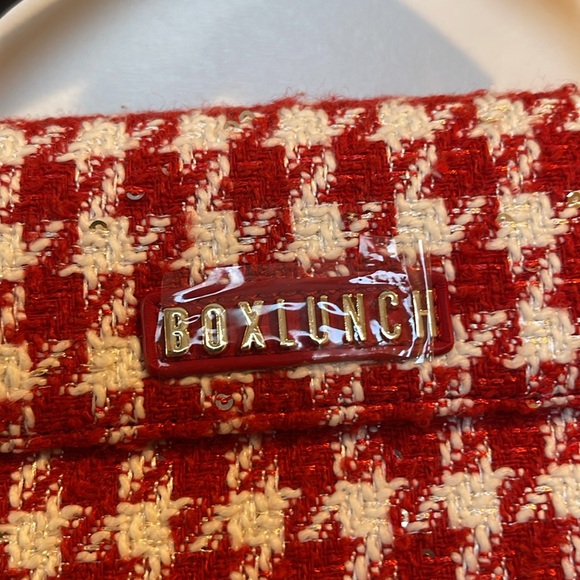 Hello Kitty Boxlunch exclusive houndstooth crossbody with matching wallet - Picture 4 of 11